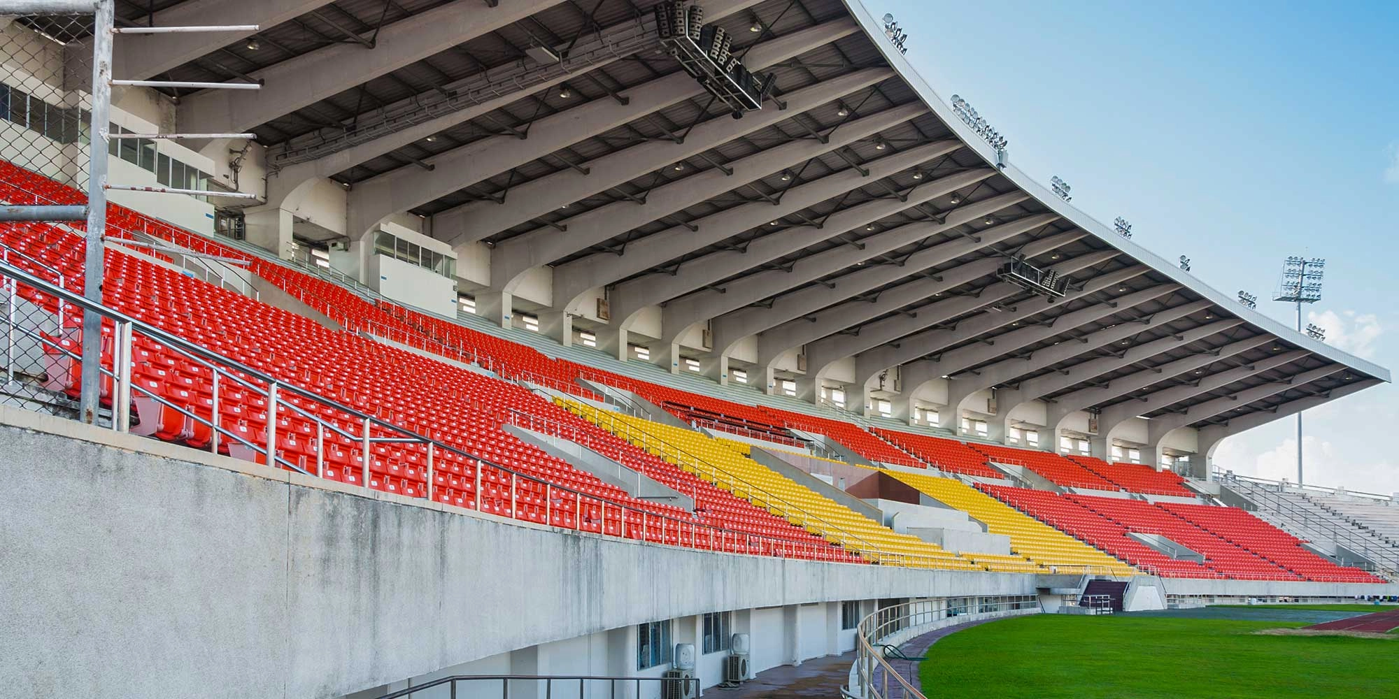 Tribün Çatısı
