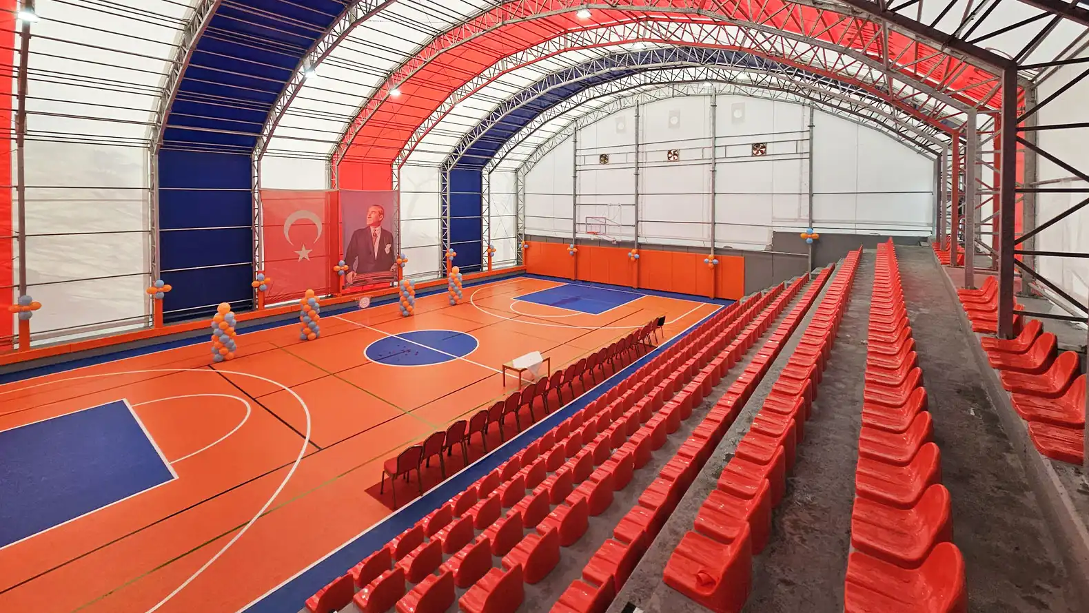 Sarıyer Hatemoğlu İlkokulu Kapalı Spor Salonu